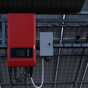 5-tips-for-choosing-the-best-solar-battery-for-your-home 47